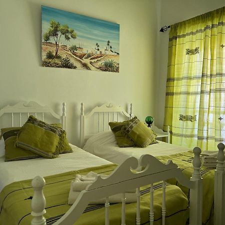 مبيت وإفطار حومة السوق Dar Lola Djerba المظهر الخارجي الصورة